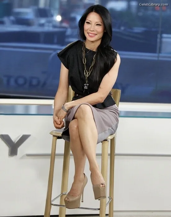 Lucy Liu photo 15 of 128