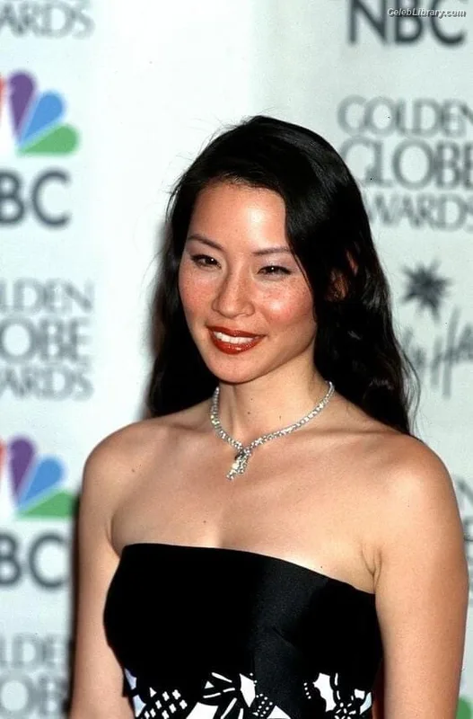 Lucy Liu photo 6 of 128