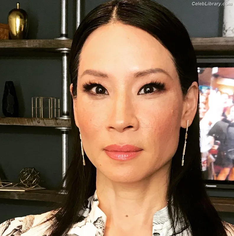 Lucy Liu photo 11 of 128