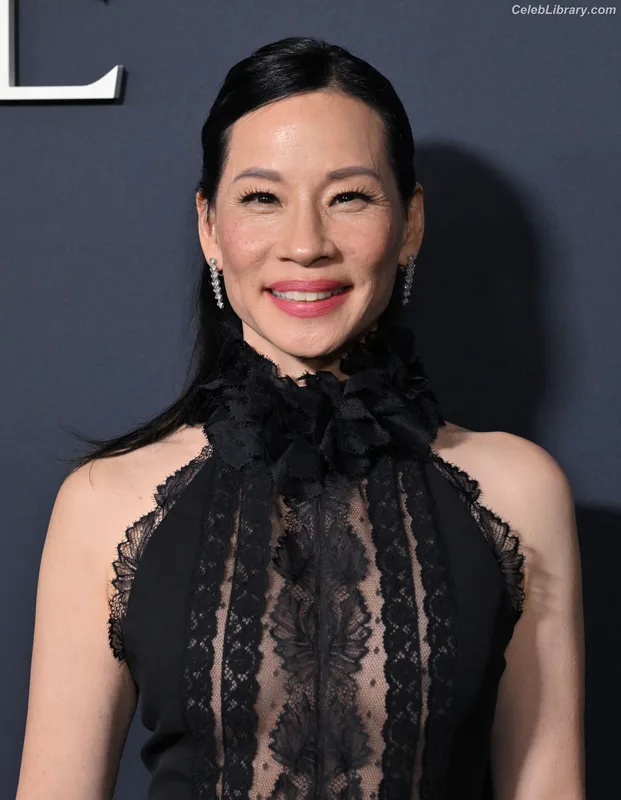 Lucy Liu photo 20 of 128