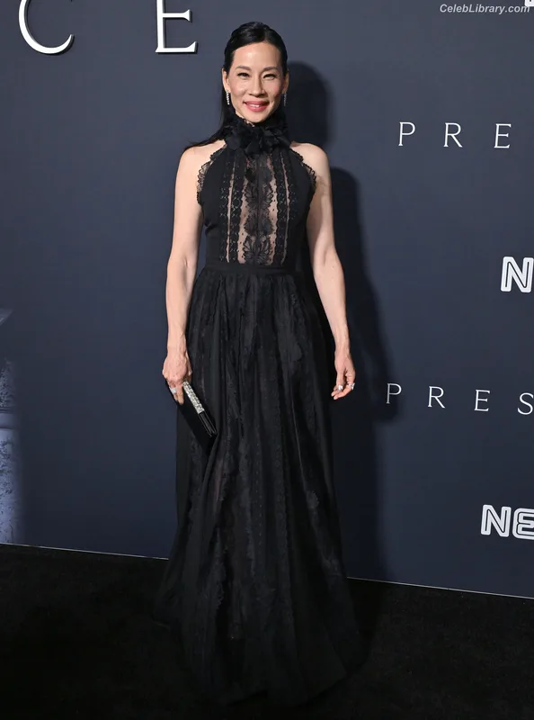 Lucy Liu photo 21 of 128