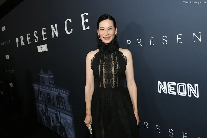 Lucy Liu photo 24 of 128