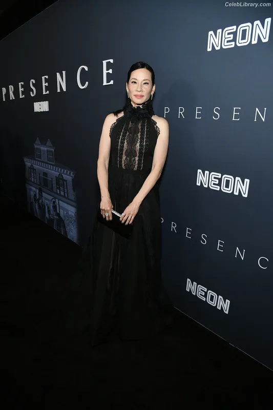 Lucy Liu photo 5 of 128