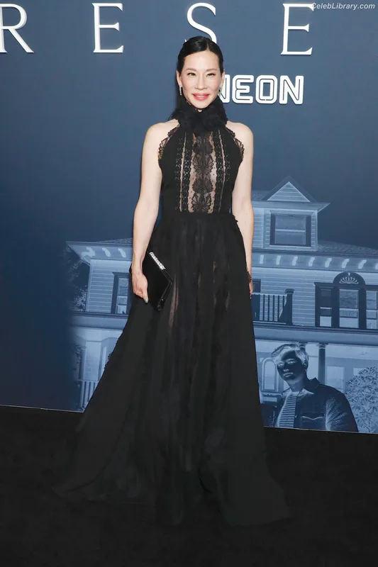 Lucy Liu photo 17 of 128