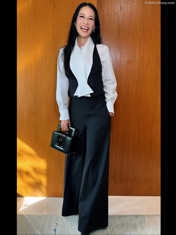 Lucy Liu photo 21 of 128