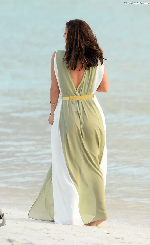 Lucy Mecklenburgh photo 8 of 93