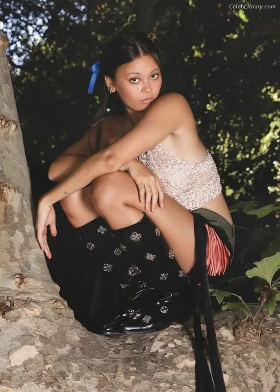 Lukita Maxwell photo 21 of 317