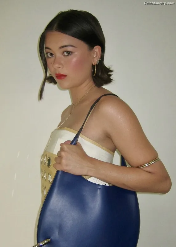 Lukita Maxwell photo 2 of 317