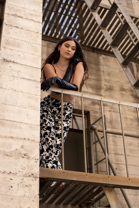 Lukita Maxwell photo 17 of 317