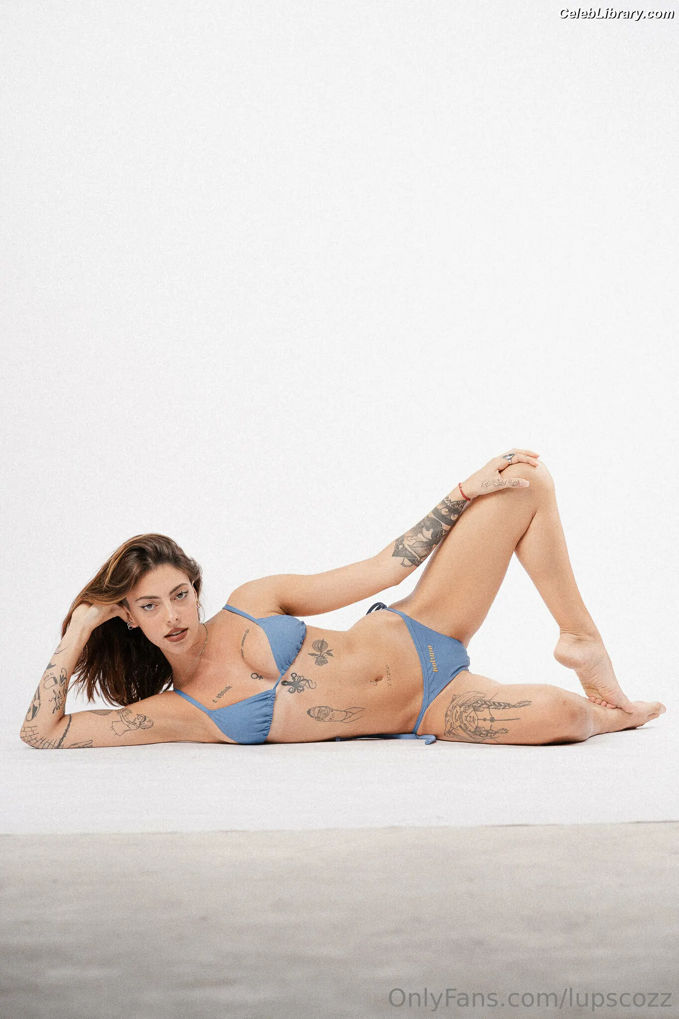 Lupe Cozzolino photo 14 of 160
