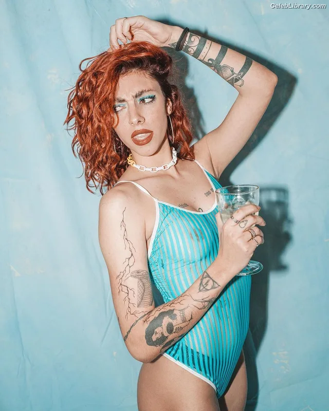 Lupe Cozzolino photo 21 of 161