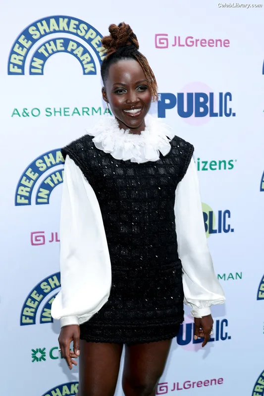 Lupita Nyong'o photo 17 of 77