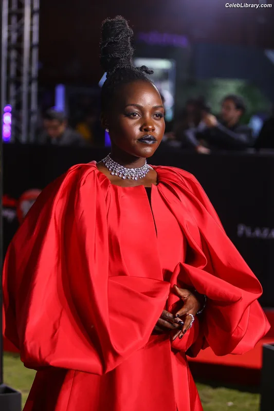 Lupita Nyong'o photo 12 of 77