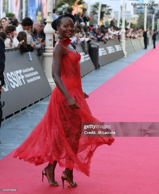 Lupita Nyong'o photo 23 of 77