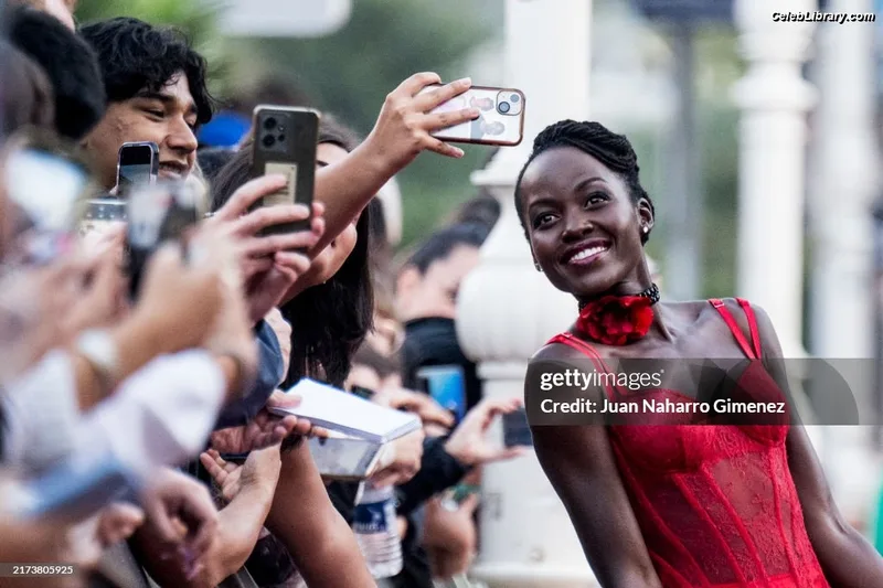 Lupita Nyong'o photo 24 of 77