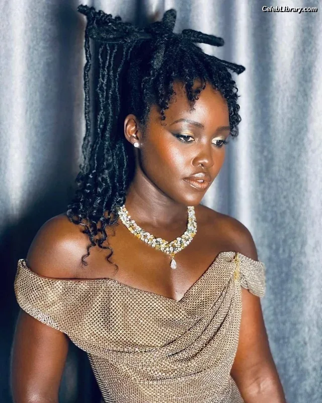 Lupita Nyong'o photo 4 of 77