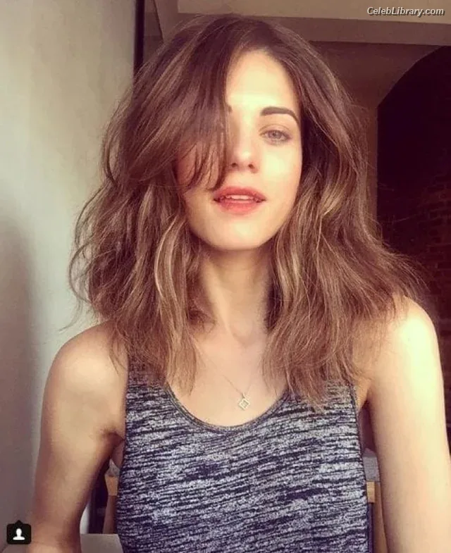 Lyndsy Fonseca photo 12 of 26