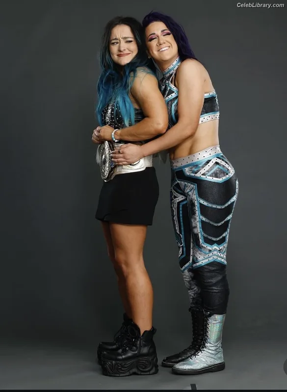 Lyra Valkyria photo 14 of 812