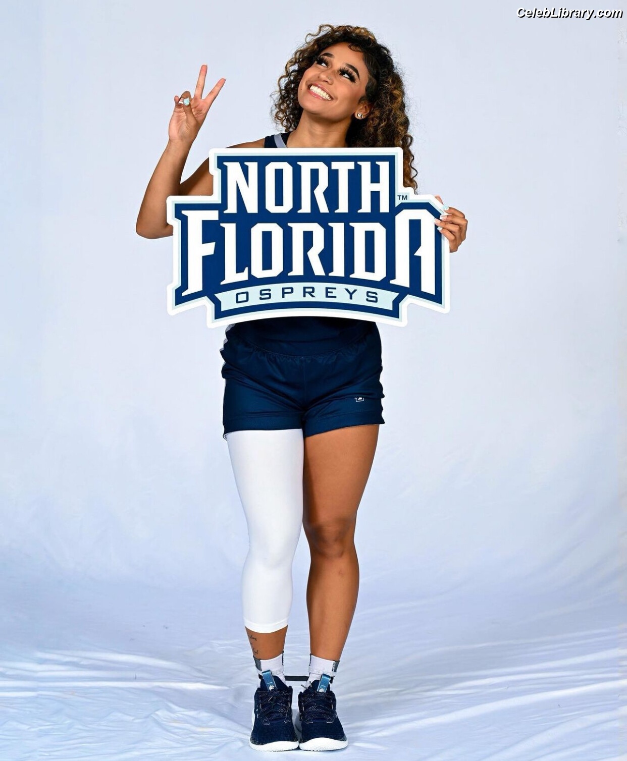 Lyric Swann photo 24 of 63