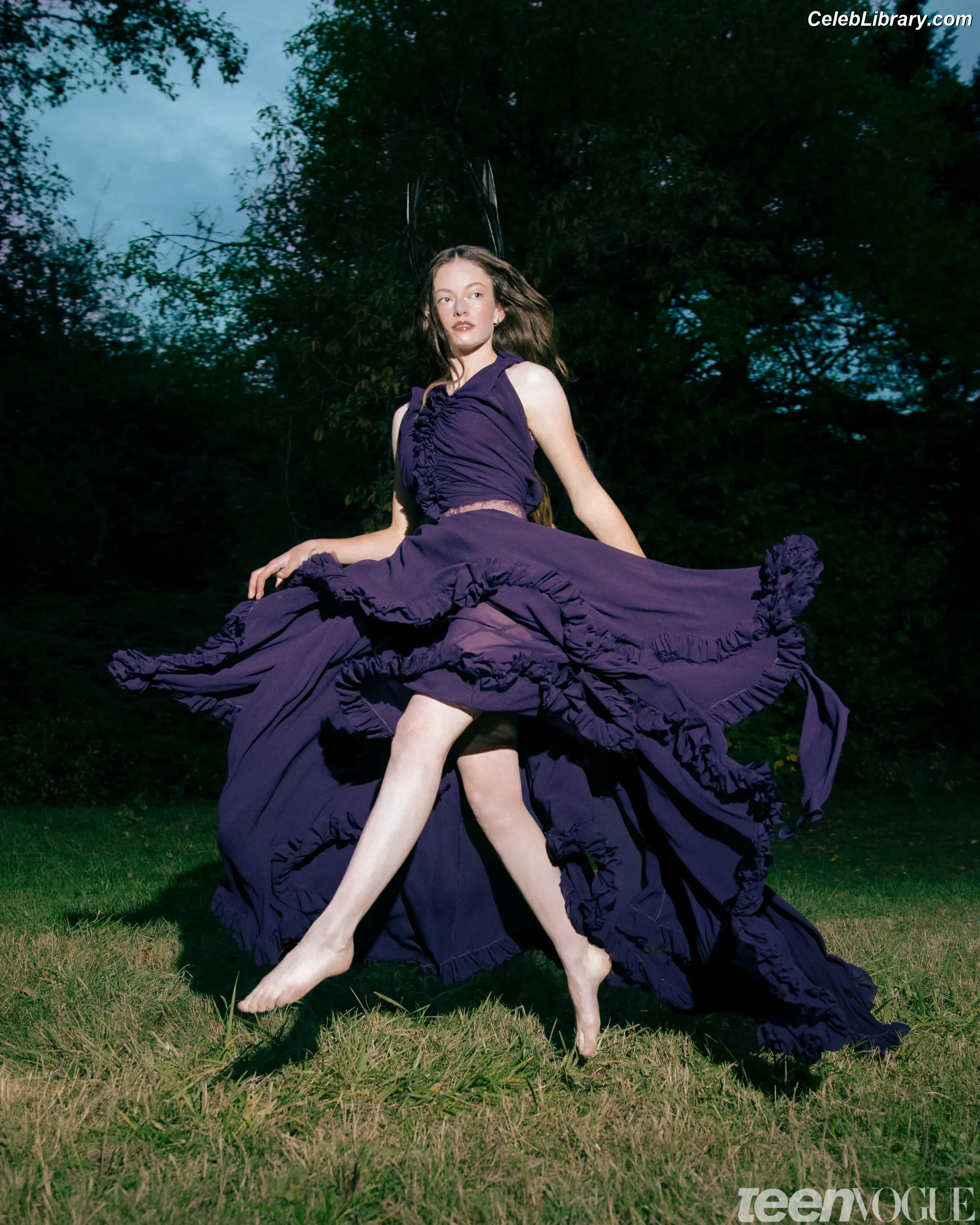 Mackenzie Foy photo 11 of 90