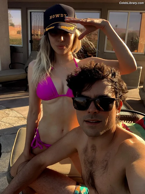 MacKenzie Porter photo 1 of 38