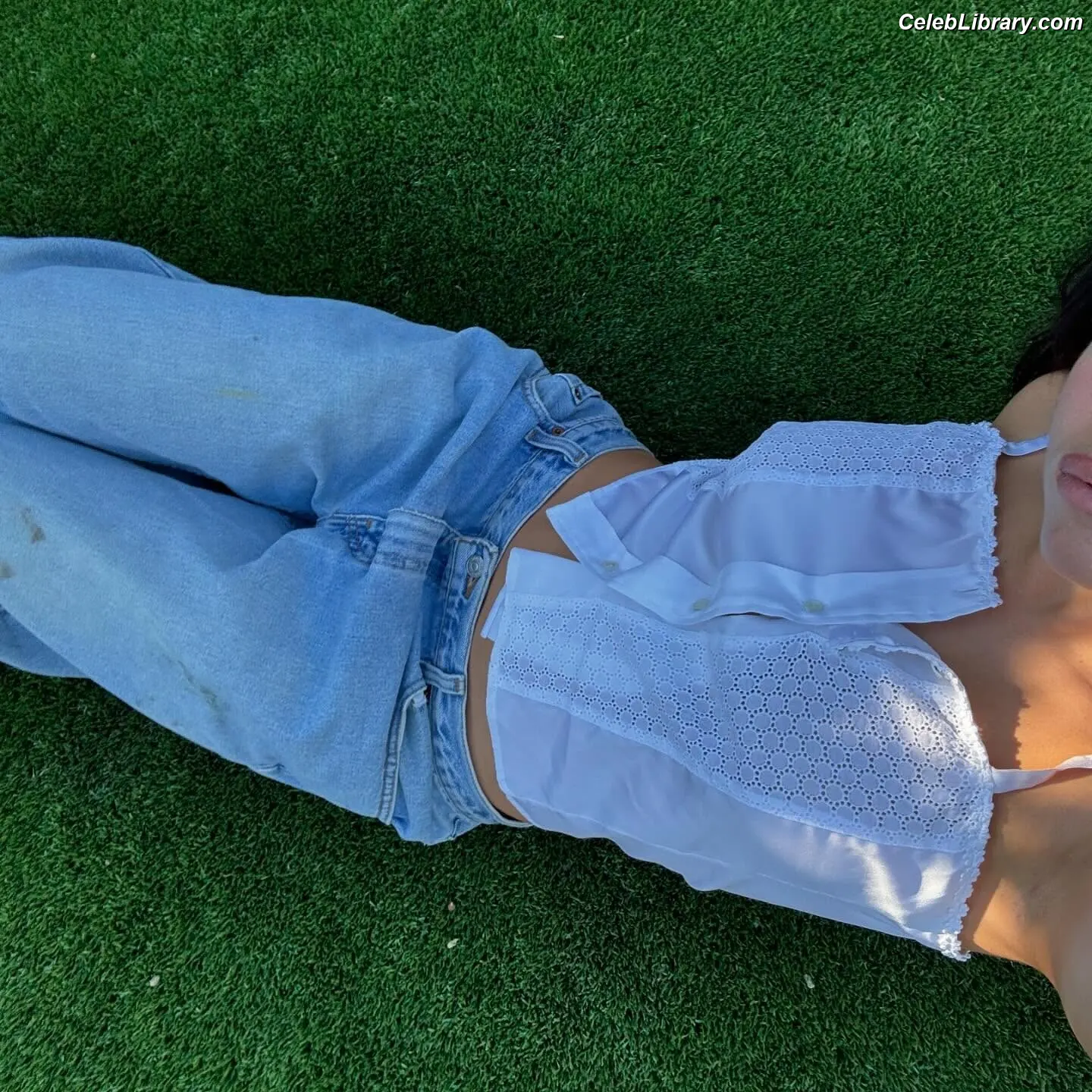 Mackenzie Ziegler photo 16 of 1166