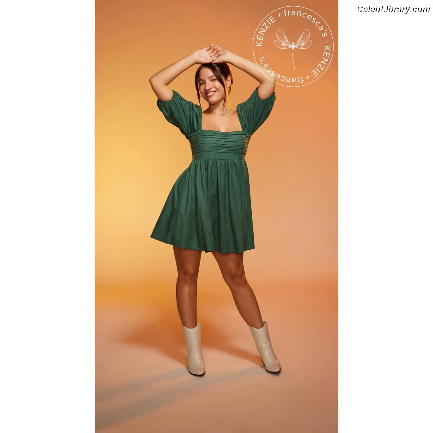 Mackenzie Ziegler photo 8 of 1166