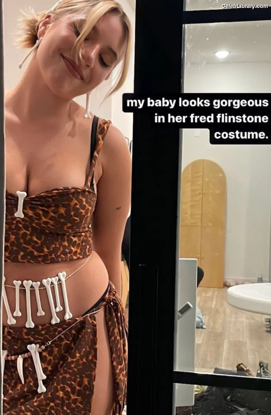 Mackenzie Ziegler photo 22 of 1166