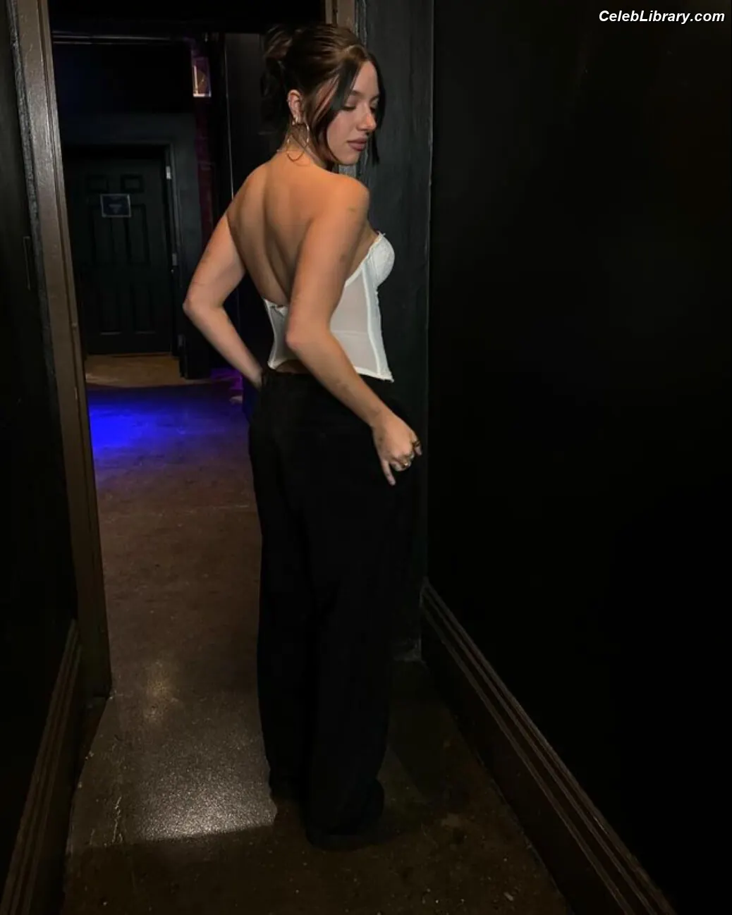 Mackenzie Ziegler photo 17 of 1166