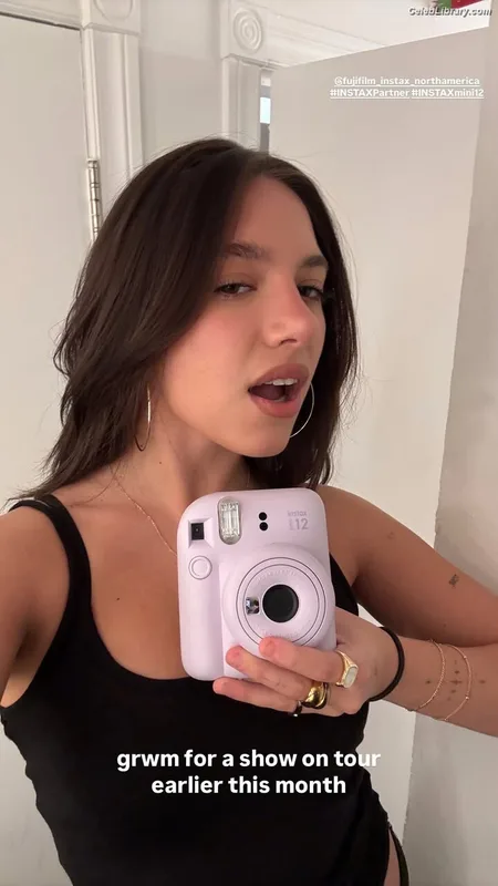 Mackenzie Ziegler photo 3 of 1167