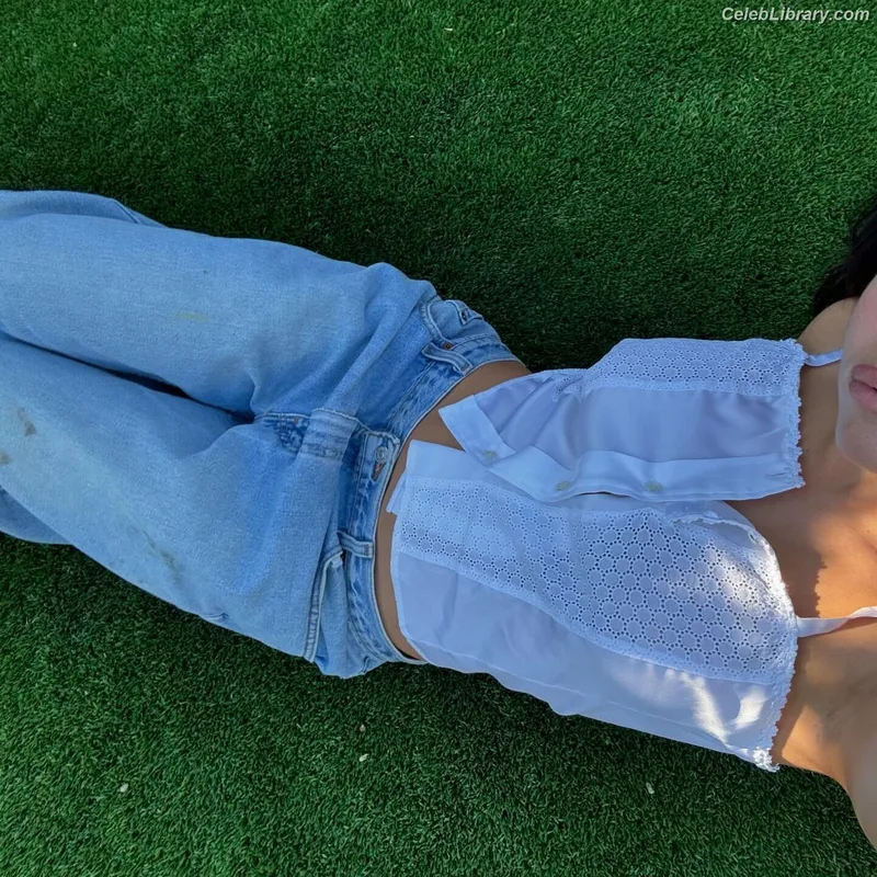 Mackenzie Ziegler photo 16 of 1167