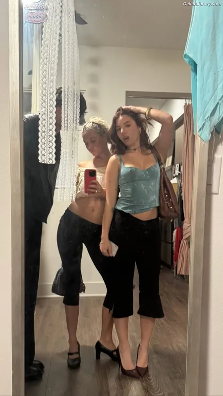 Mackenzie Ziegler photo 6 of 1167