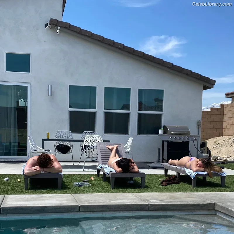 Mackenzie Ziegler photo 4 of 1167
