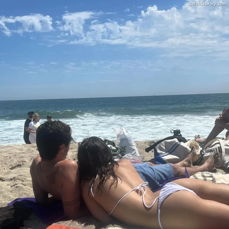 Mackenzie Ziegler photo 12 of 1167