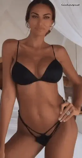 Madalina Diana Ghenea photo 9 of 103
