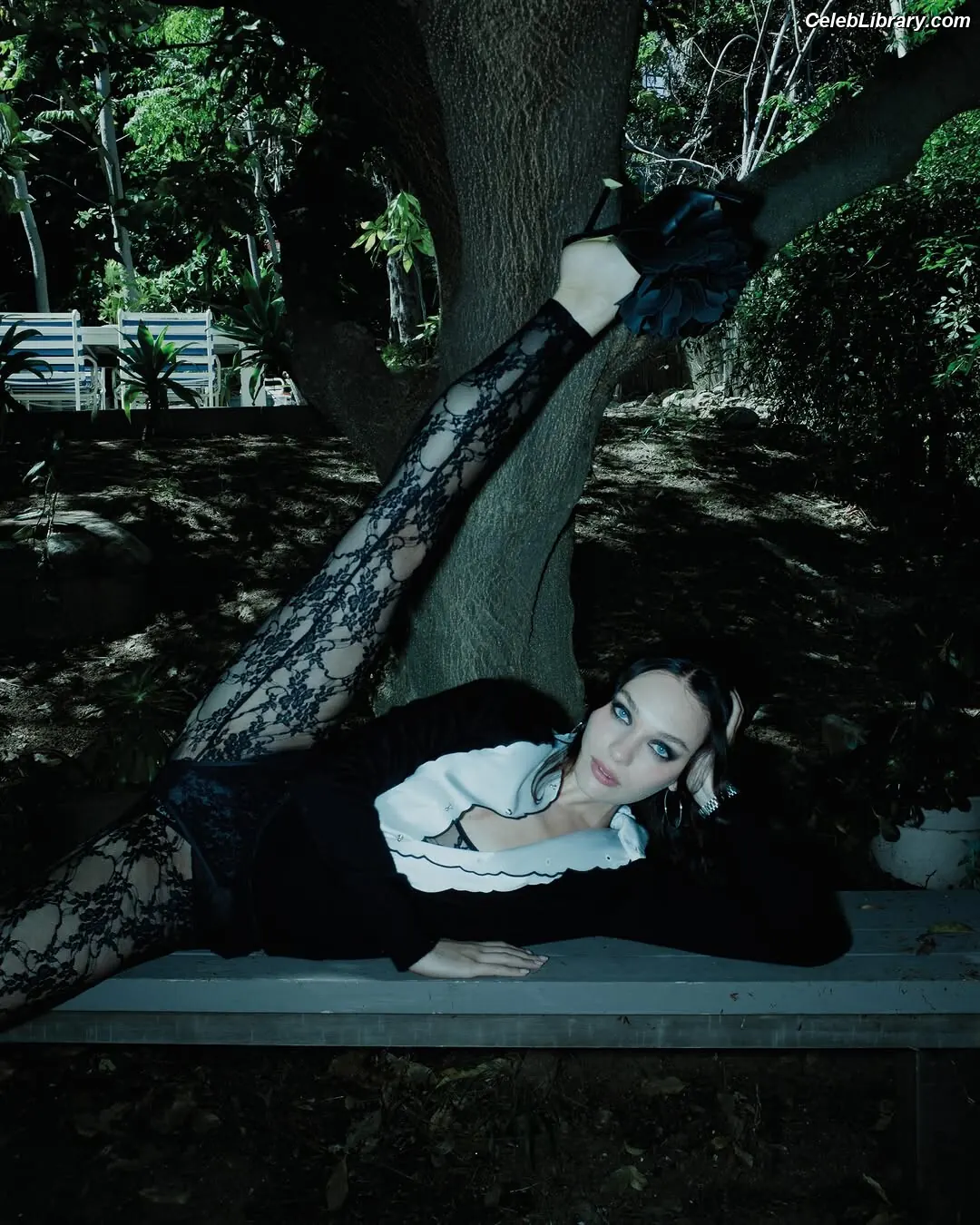 Maddie Ziegler photo 19 of 1036