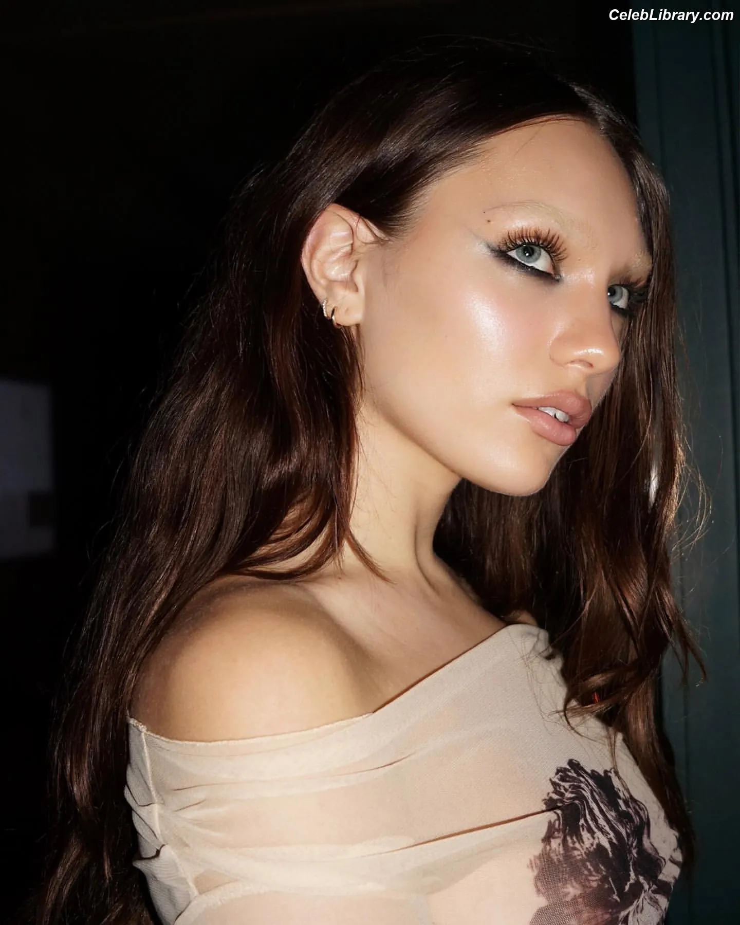 Maddie Ziegler photo 13 of 1036