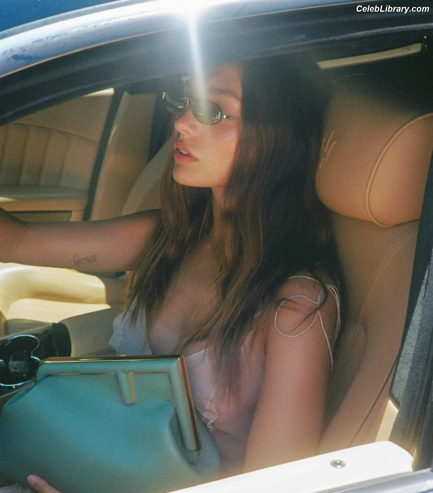 Maddie Ziegler photo 11 of 1036