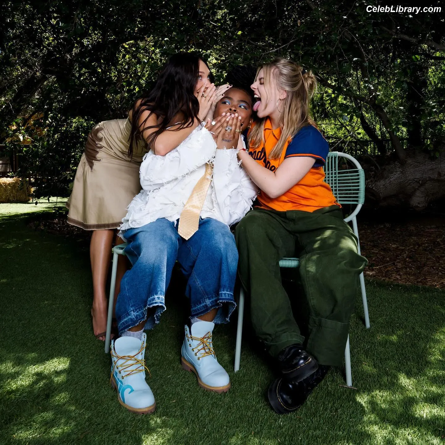 Maddie Ziegler photo 4 of 1036