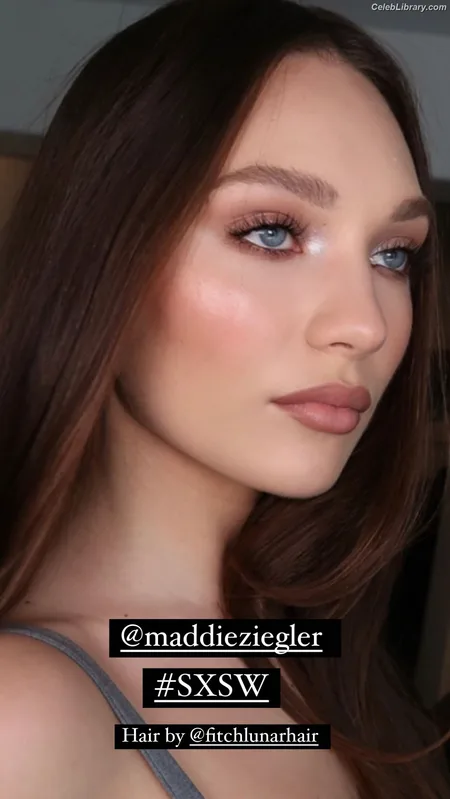 Maddie Ziegler photo 24 of 1039