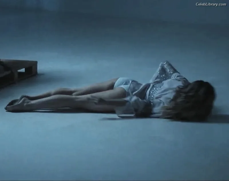 Maddie Ziegler photo 9 of 1039