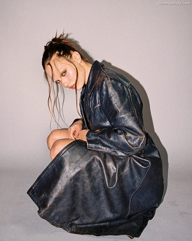 Maddie Ziegler photo 9 of 1039