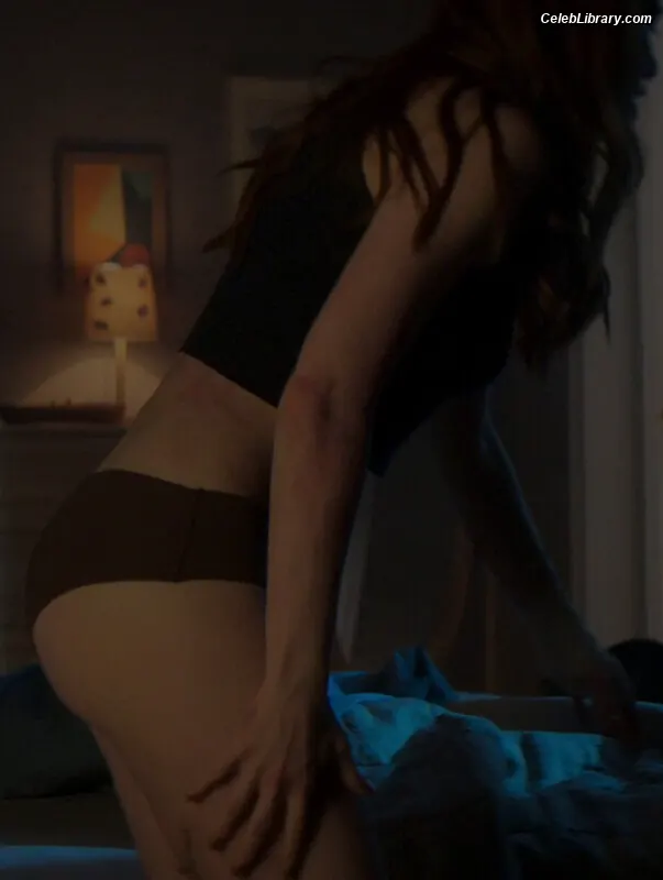 Madelaine Petsch photo 7 of 1789