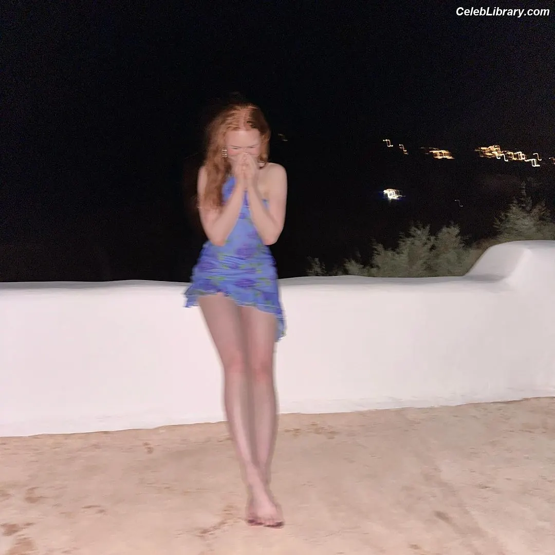 Madelaine Petsch photo 18 of 1789