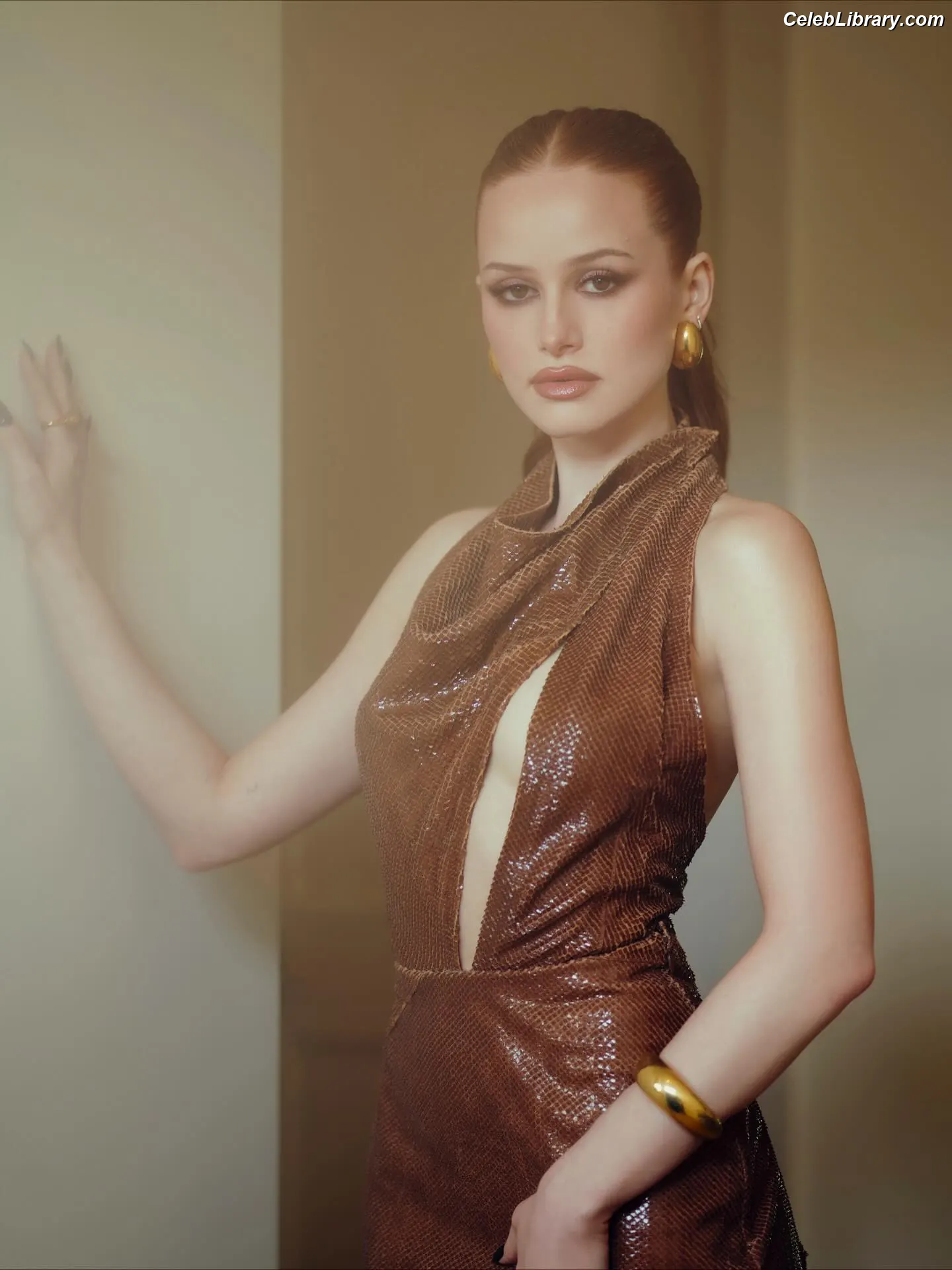Madelaine Petsch photo 12 of 1789
