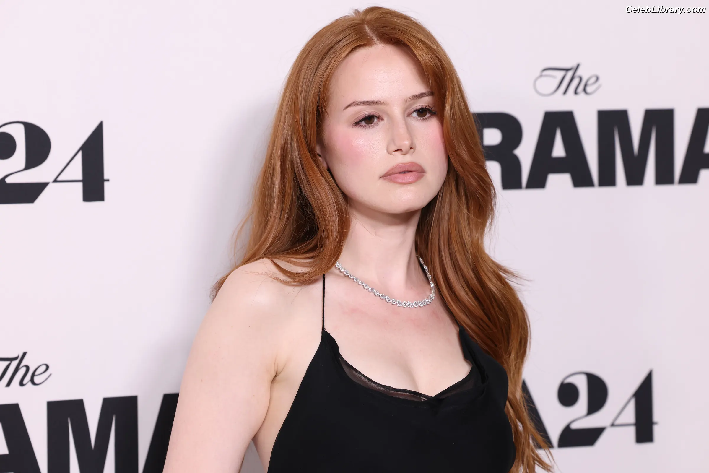 Madelaine Petsch photo 9 of 1789