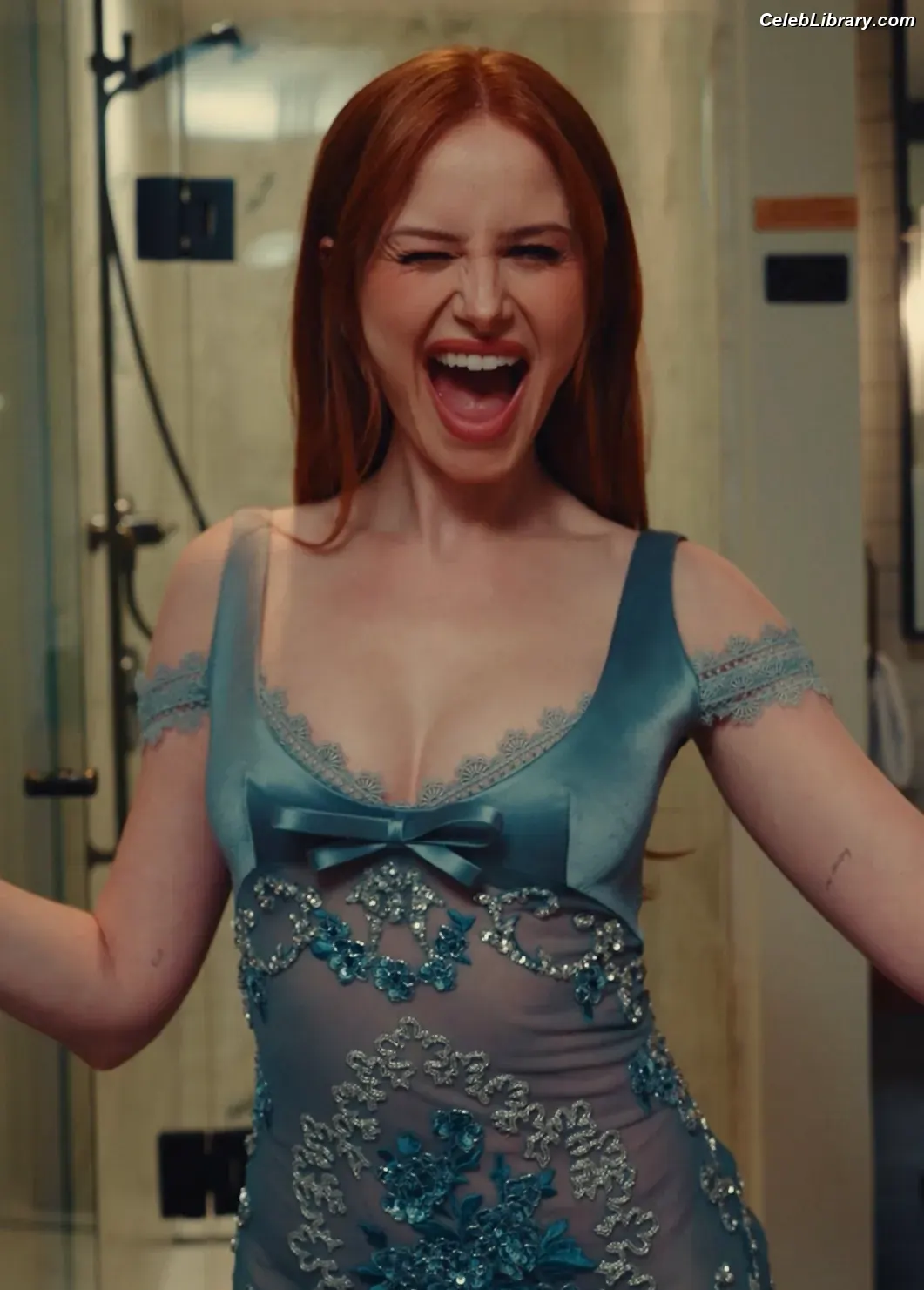 Madelaine Petsch photo 13 of 1789