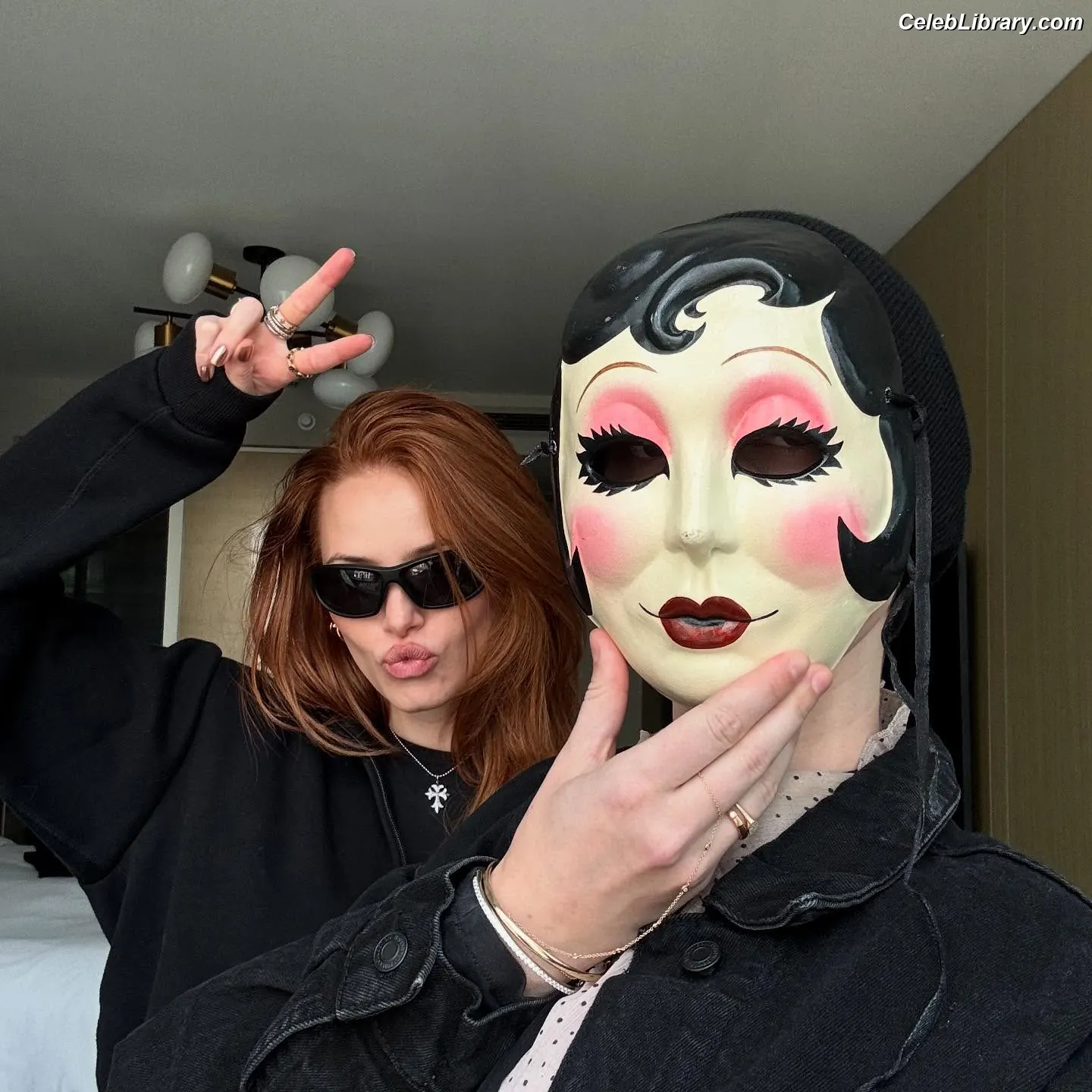 Madelaine Petsch photo 7 of 1789
