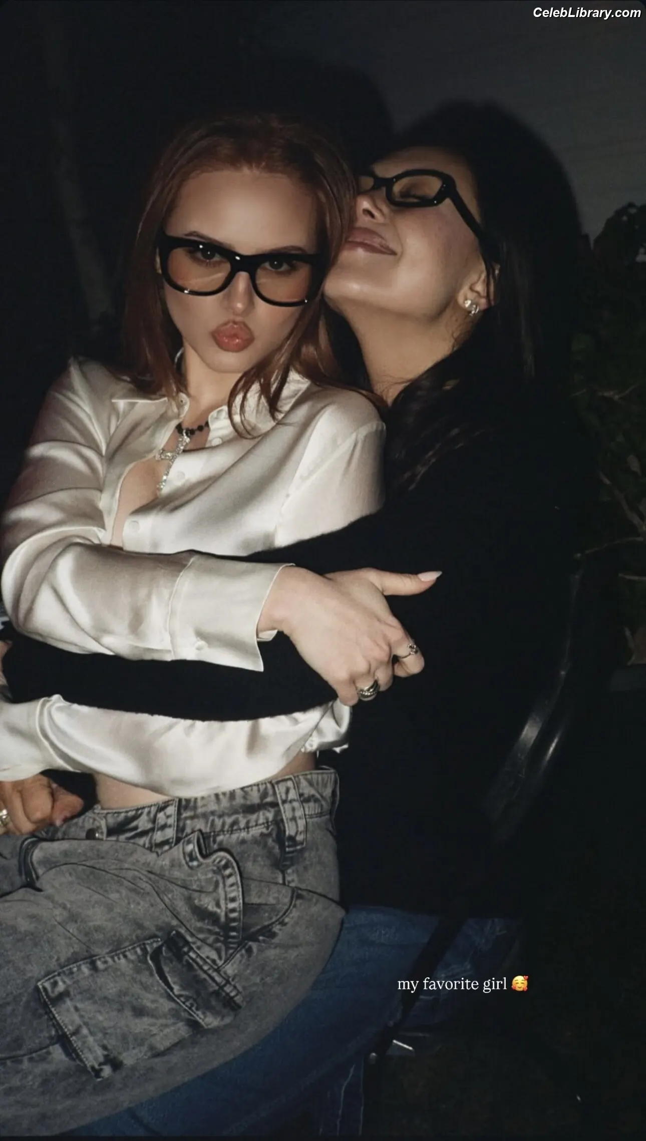 Madelaine Petsch photo 3 of 1789