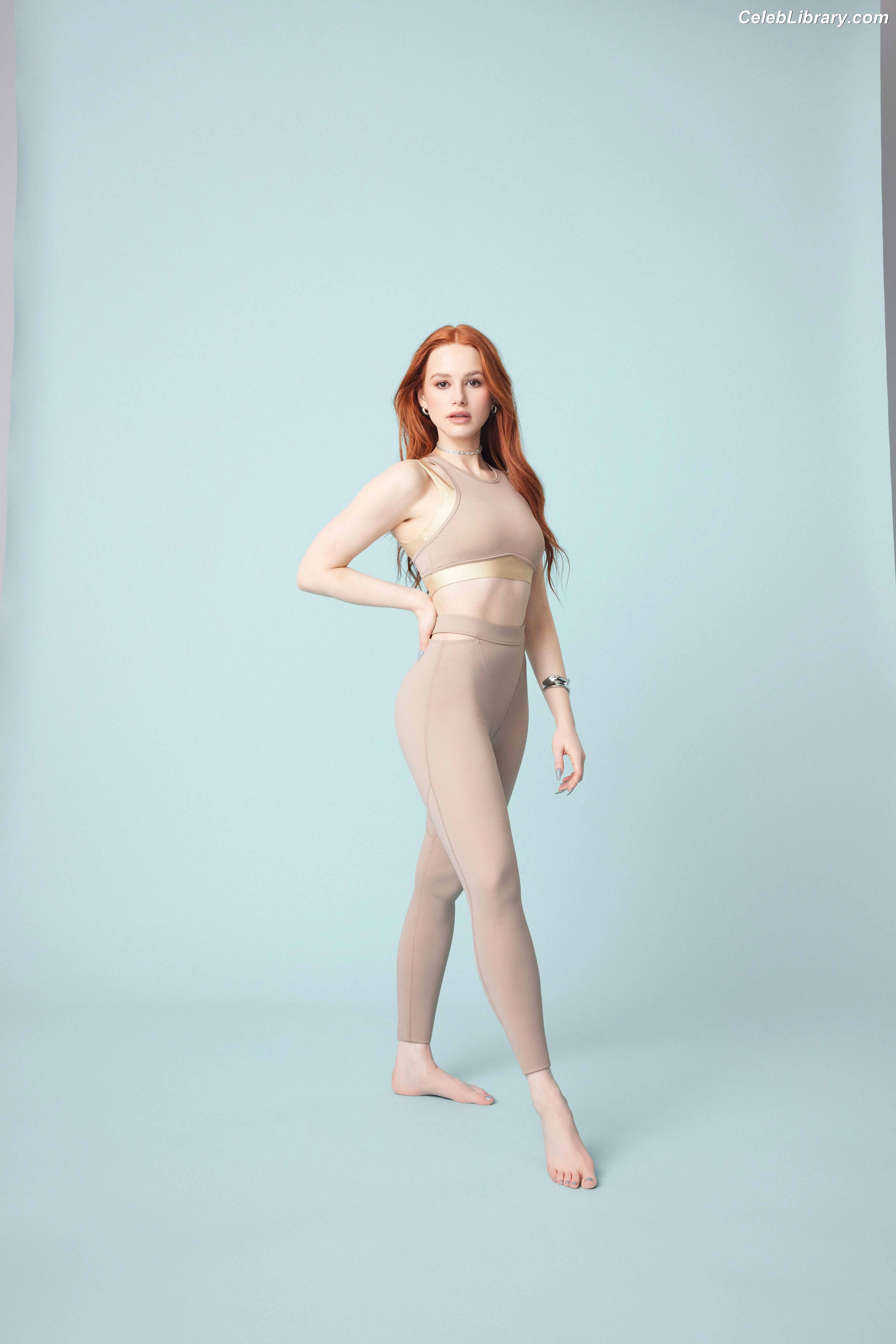 Madelaine Petsch photo 4 of 1789